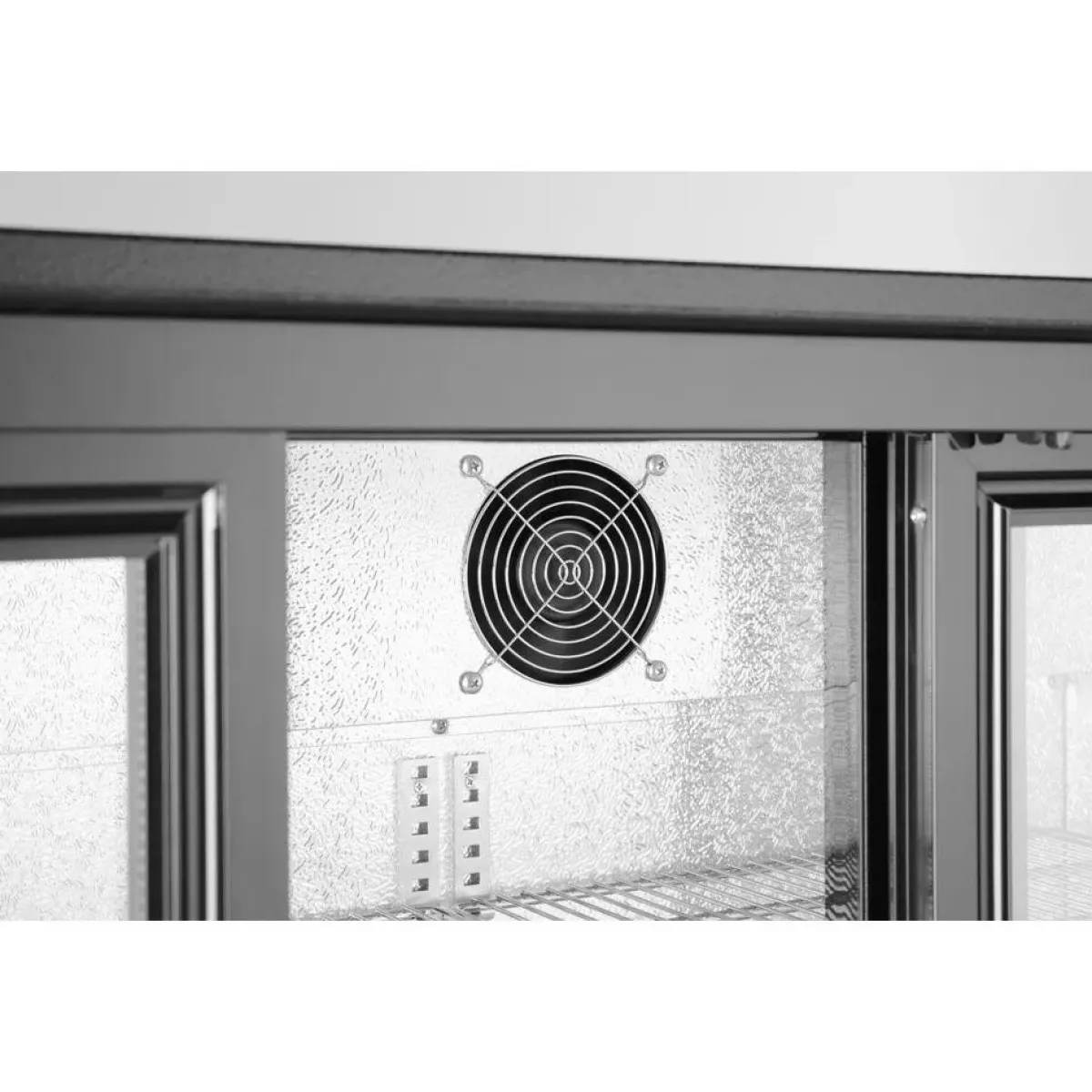 Discount Hendi Arktic Backbar koelkast met drie schuifdeuren