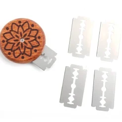 Online BrandNewCake Deegmesje Houten UFO (incl. 5 mesjes)