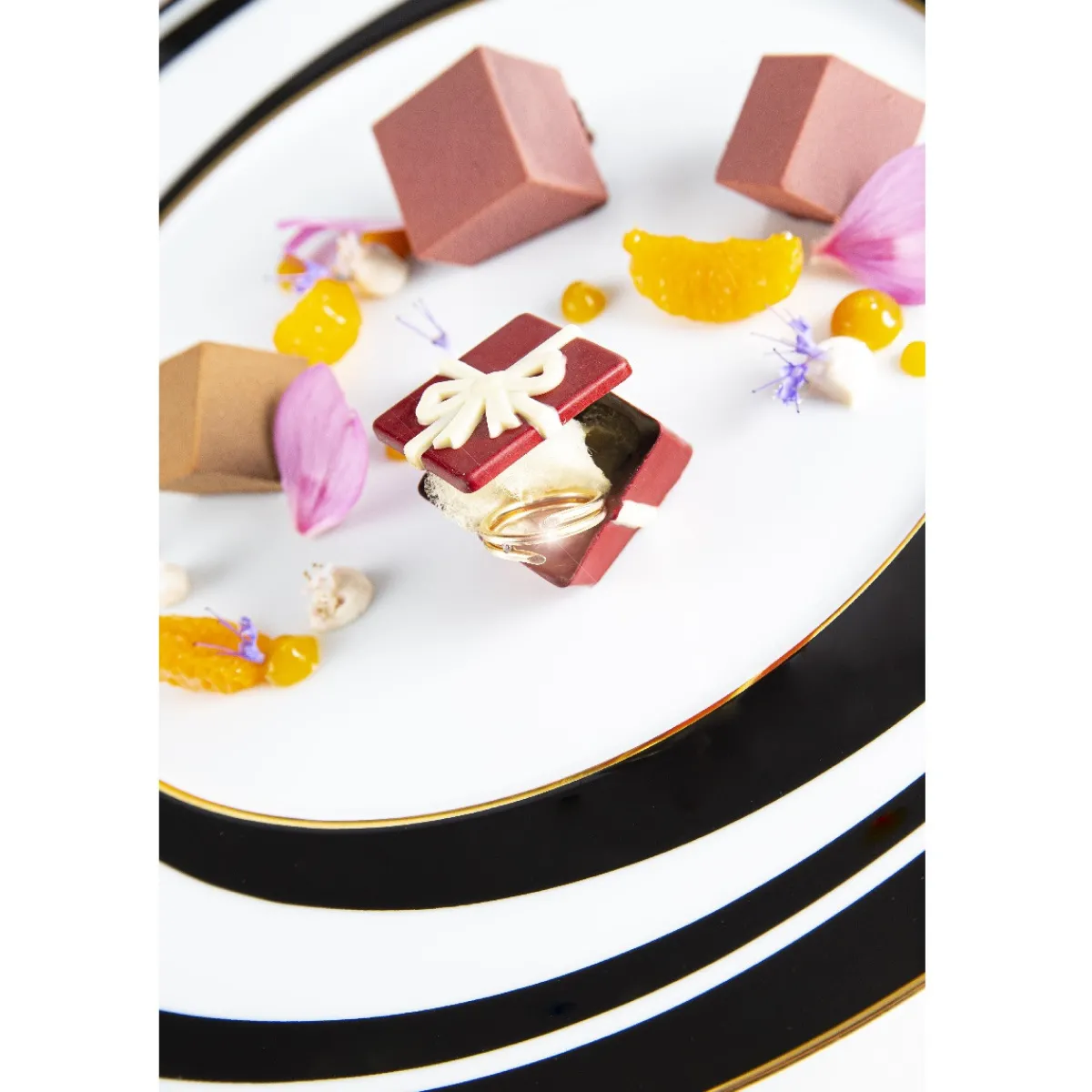 Discount Dobla Chocoladedecoratie Geschenkdoos 3D (28 stuks)