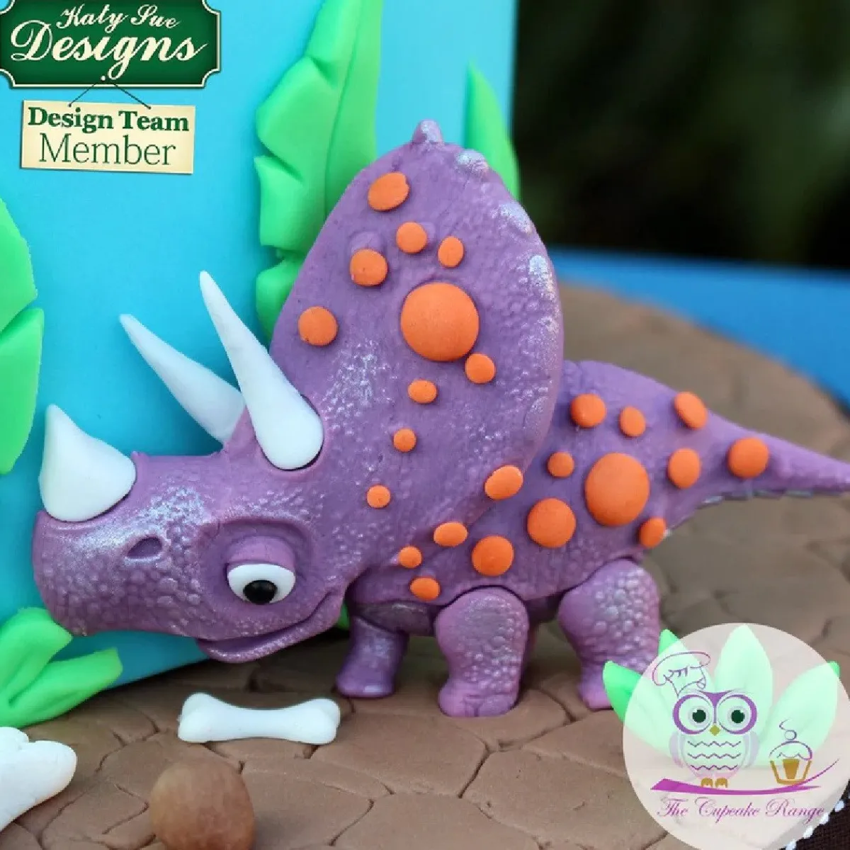 New Katy Sue Mold Dino Triceratops**
