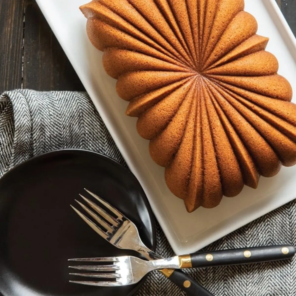 Discount Nordic Ware Fluted Bakvorm