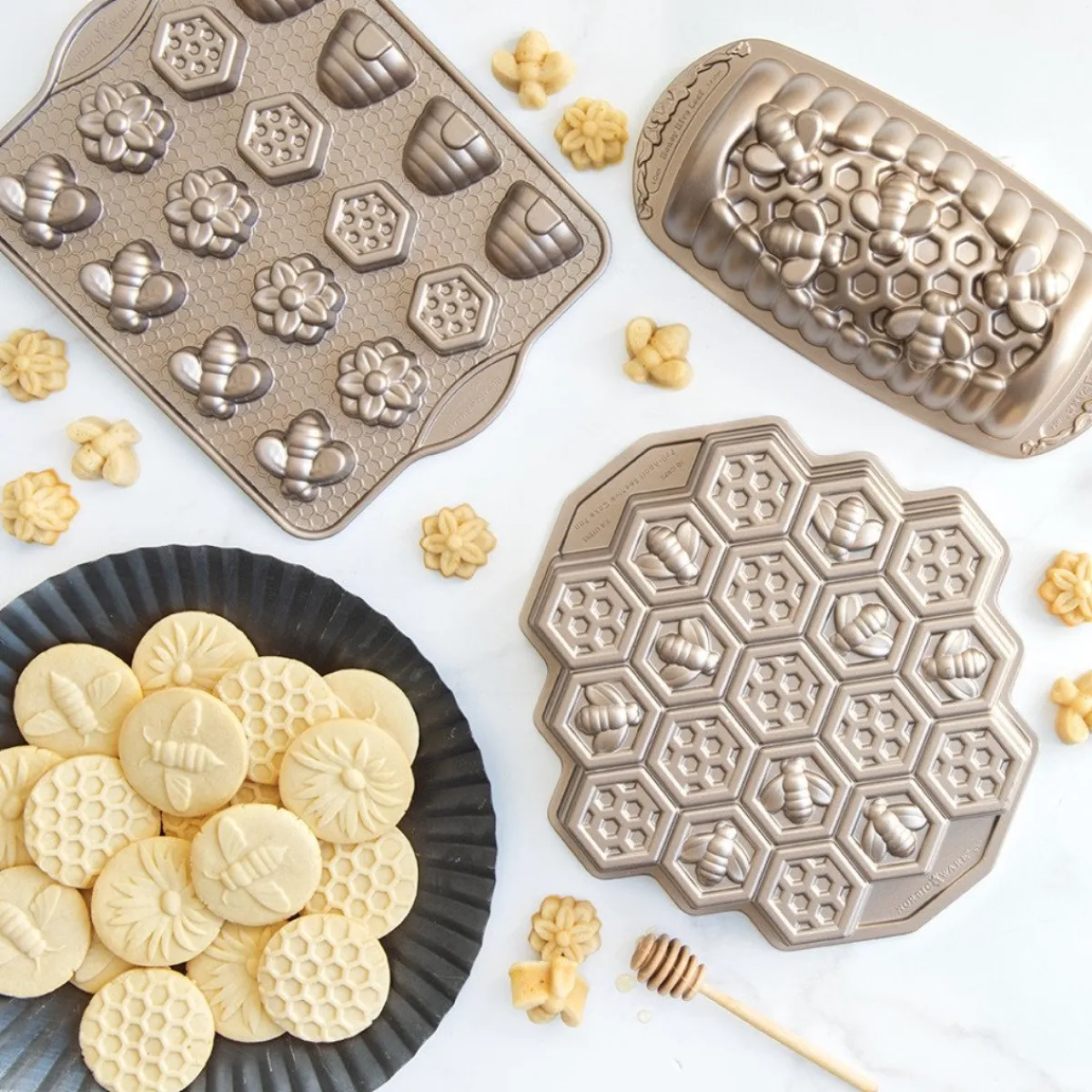 Best Nordic Ware Honingraat Bijen Bakvorm