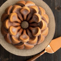 New Nordic Ware Magnolia Tulband Bakvorm