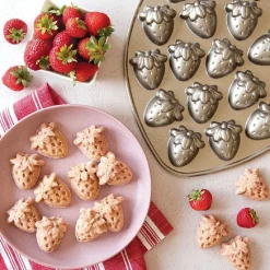 Sale Nordic Ware Mini Aardbei Bakvorm