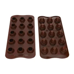 Outlet Silikomart Siliconen Bonbonvorm Chocolade Ei (15x) Ø2,3x3cm