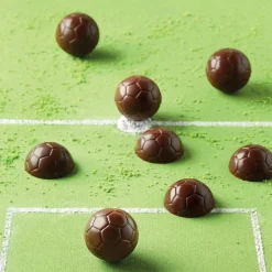 Outlet Silikomart Siliconen Bonbonvorm Voetbal (15x) Ø2,7x1,4cm