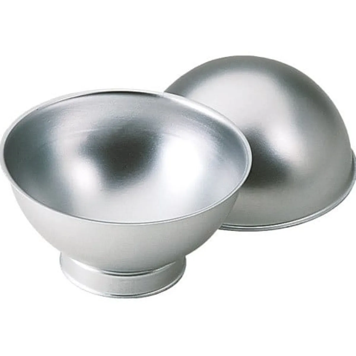 Discount Wilton Sports Ball Pan set